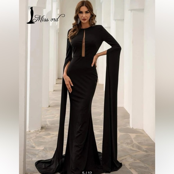 Medium Mesh Insert Maxi Prom Dress - Picture 3 of 9